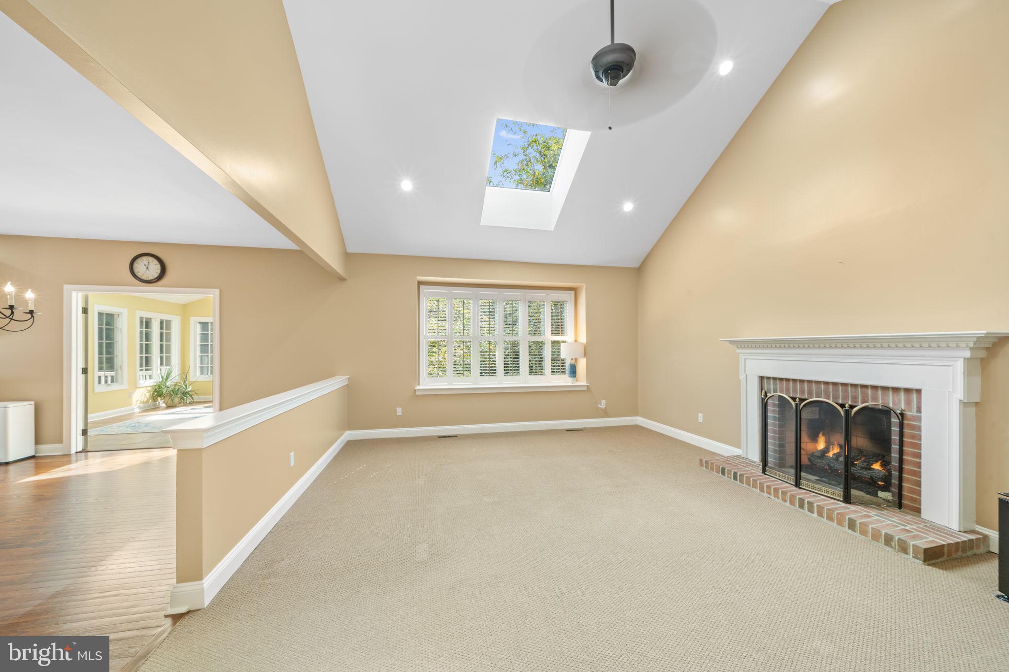 THE RESERVE - Residential