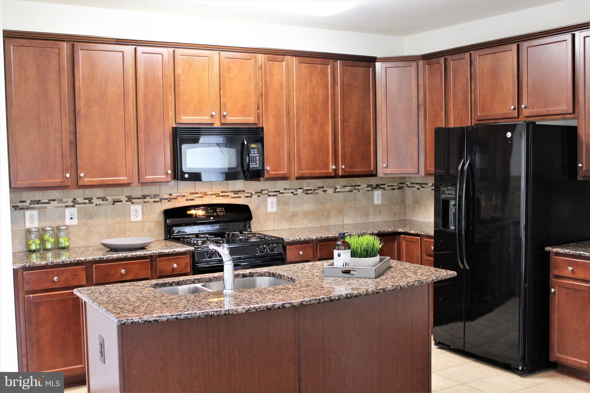 Brambleton, Virginia 20148, United States, 3 Bedrooms Bedrooms, ,3 BathroomsBathrooms,Residential,Coming Soon,90601