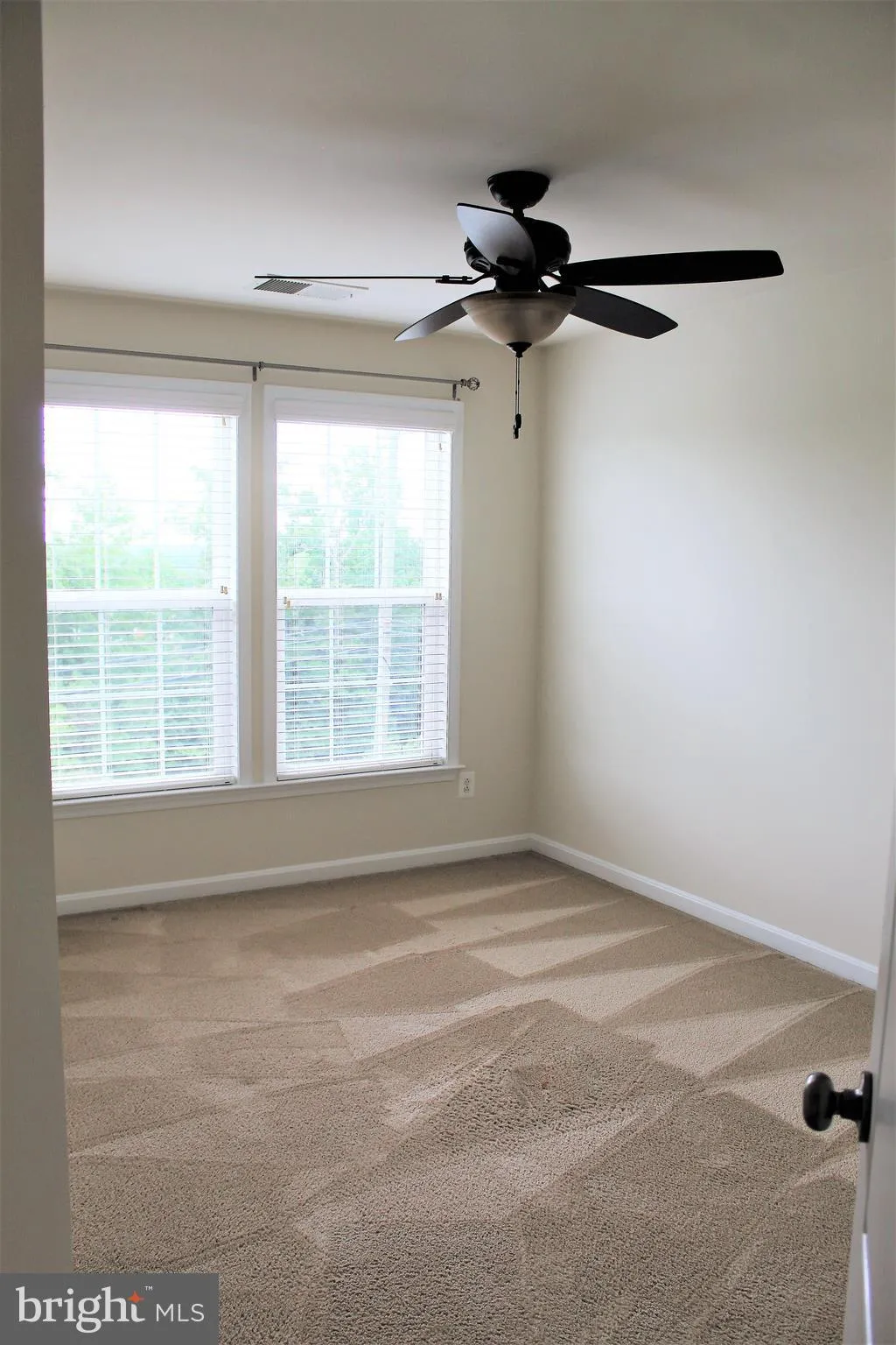 Brambleton, Virginia 20148, United States, 3 Bedrooms Bedrooms, ,3 BathroomsBathrooms,Residential,Coming Soon,90601