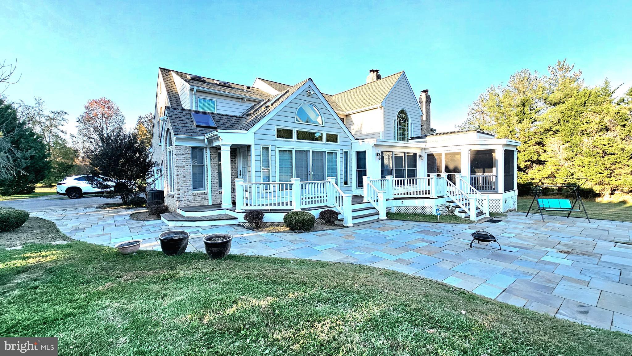 GRANBY WOODS - Residential