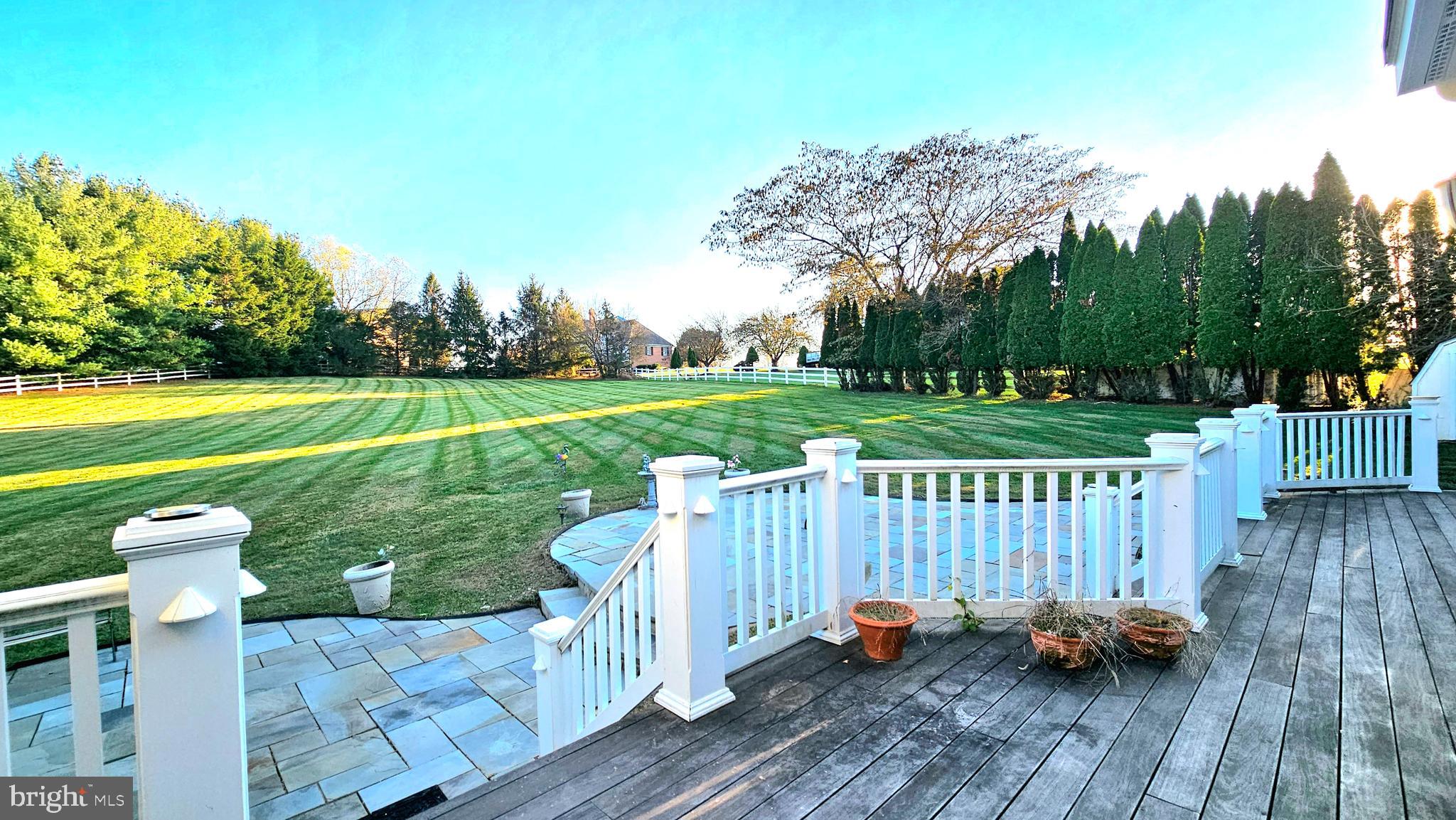 GRANBY WOODS - Residential