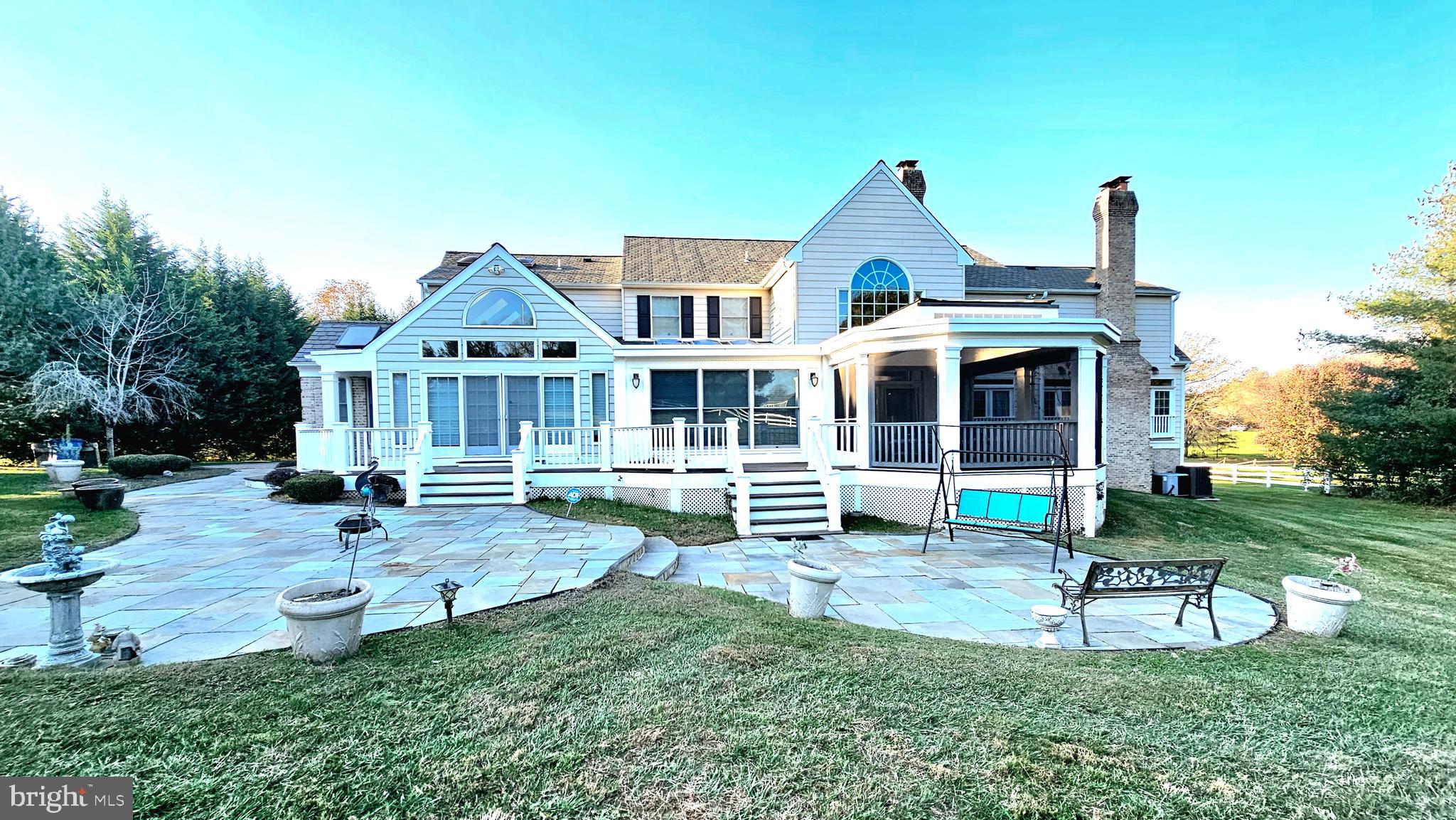 GRANBY WOODS - Residential