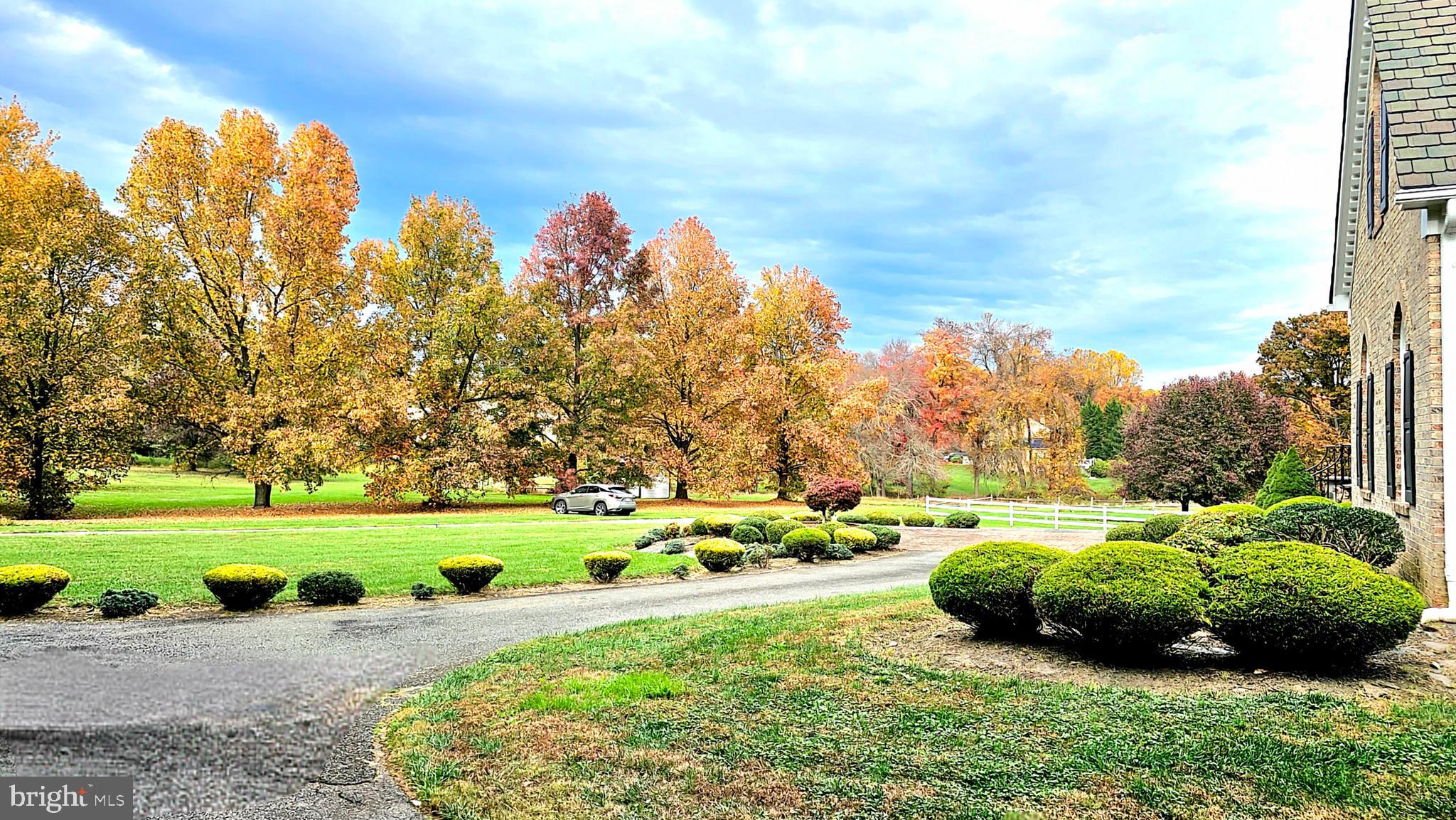 GRANBY WOODS - Residential