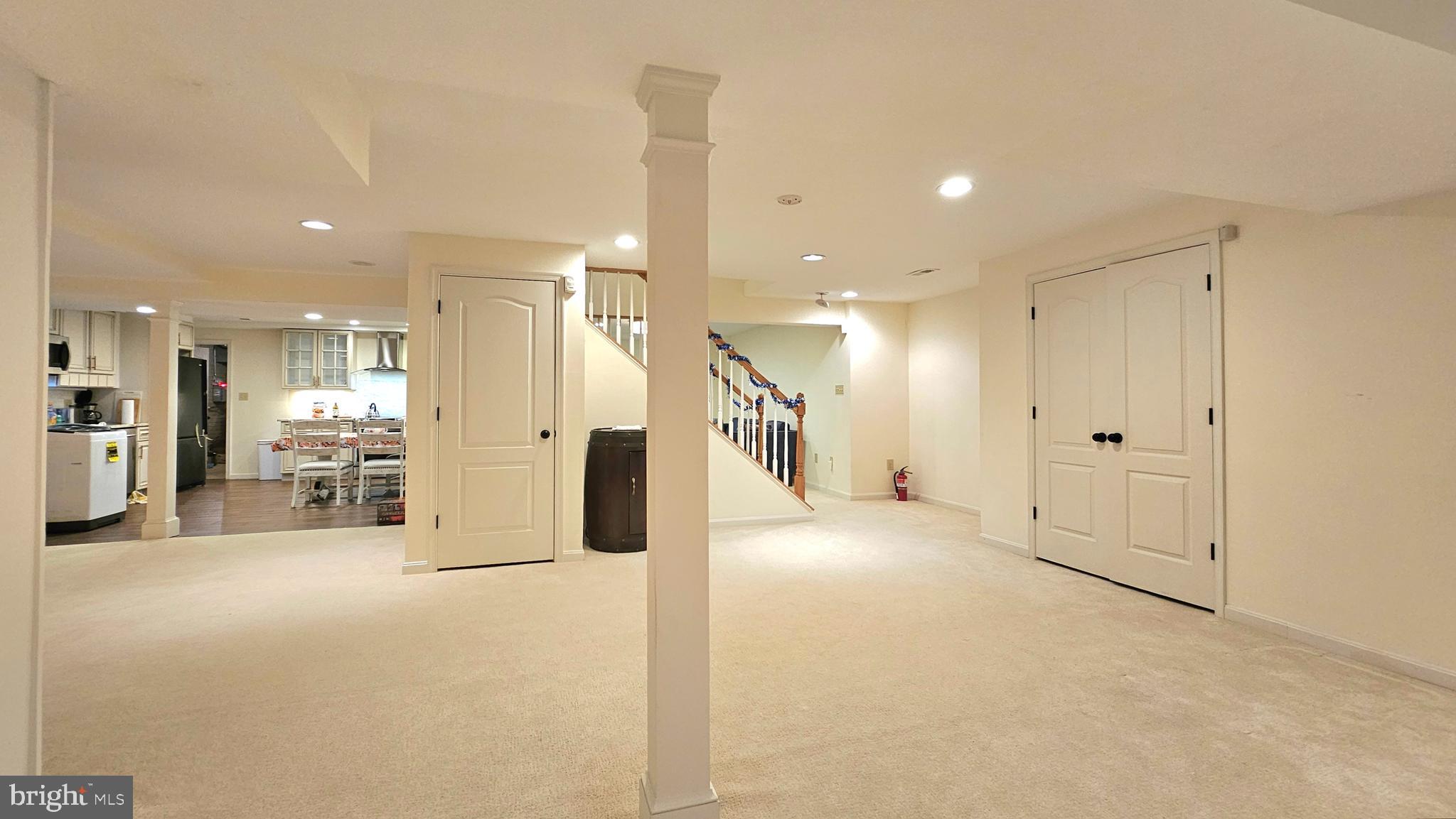 GRANBY WOODS - Residential