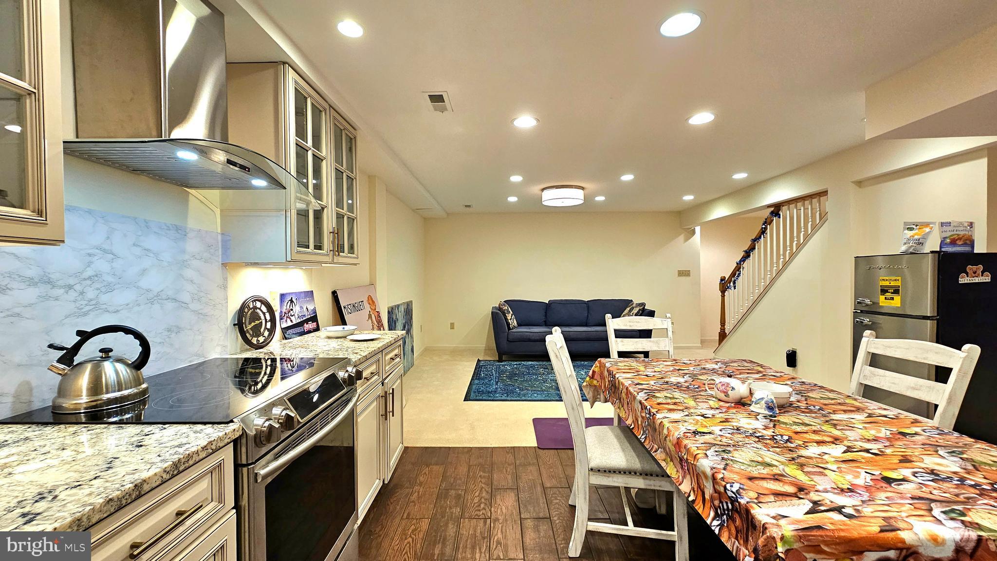 GRANBY WOODS - Residential