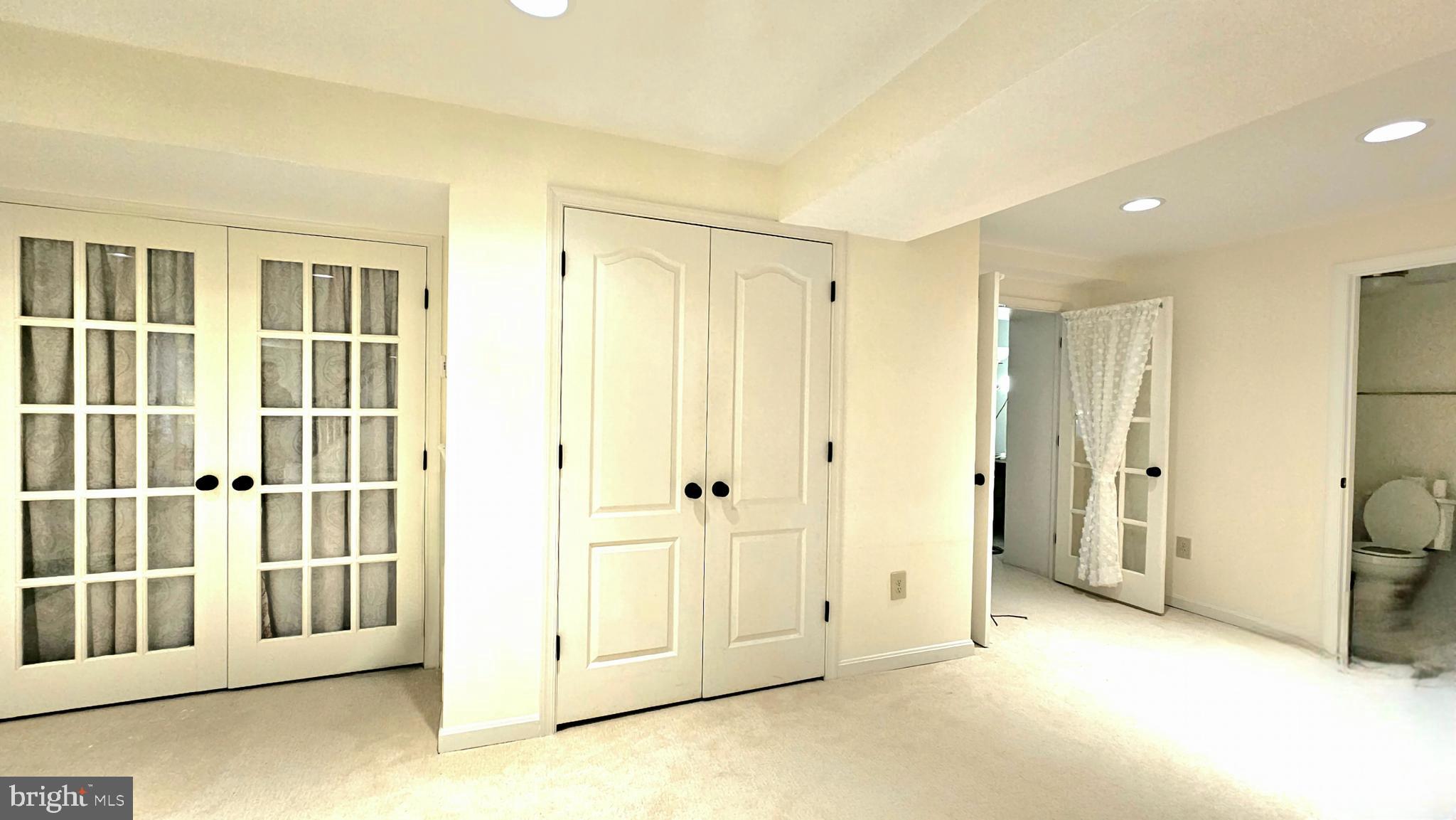 GRANBY WOODS - Residential