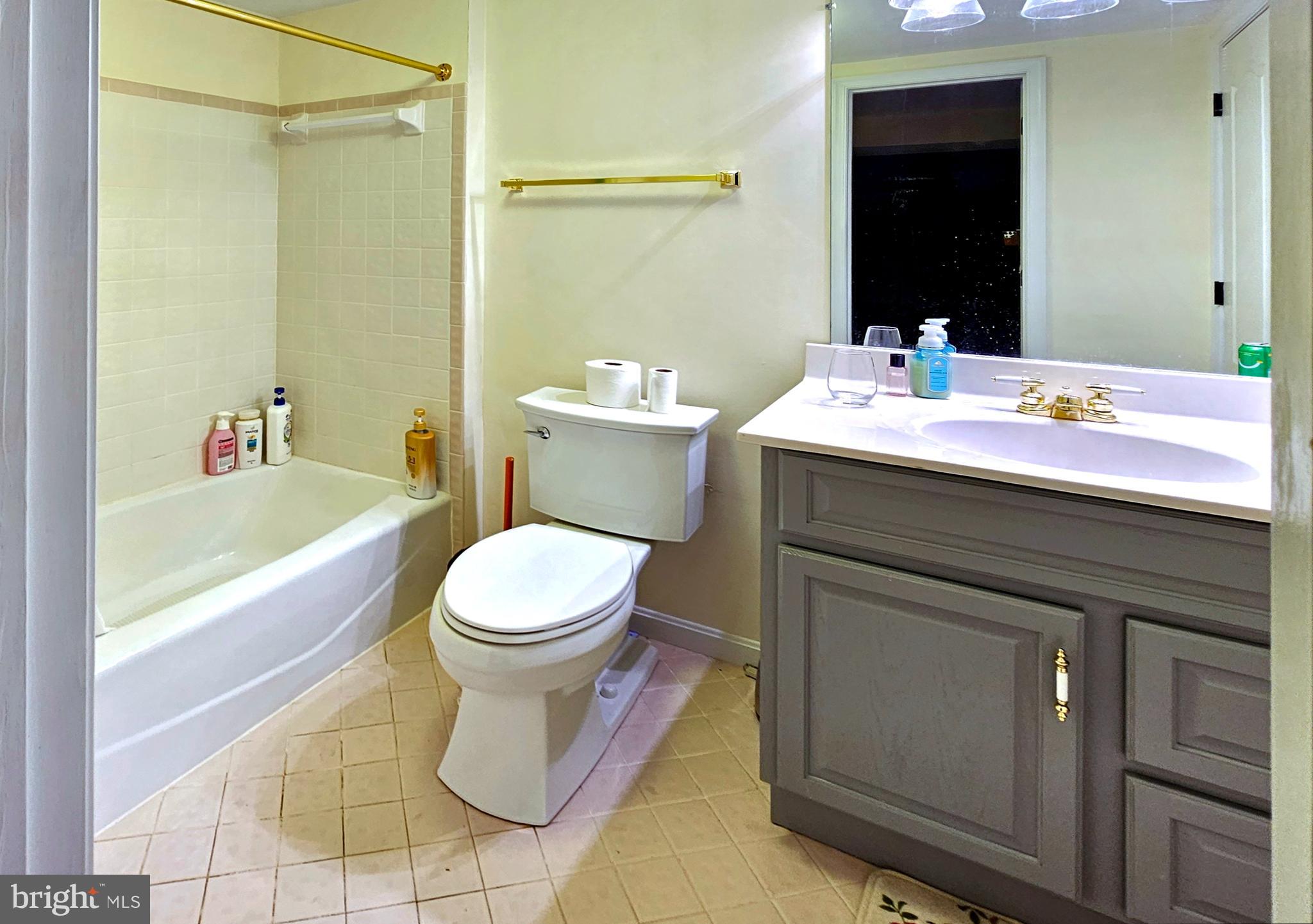 GRANBY WOODS - Residential