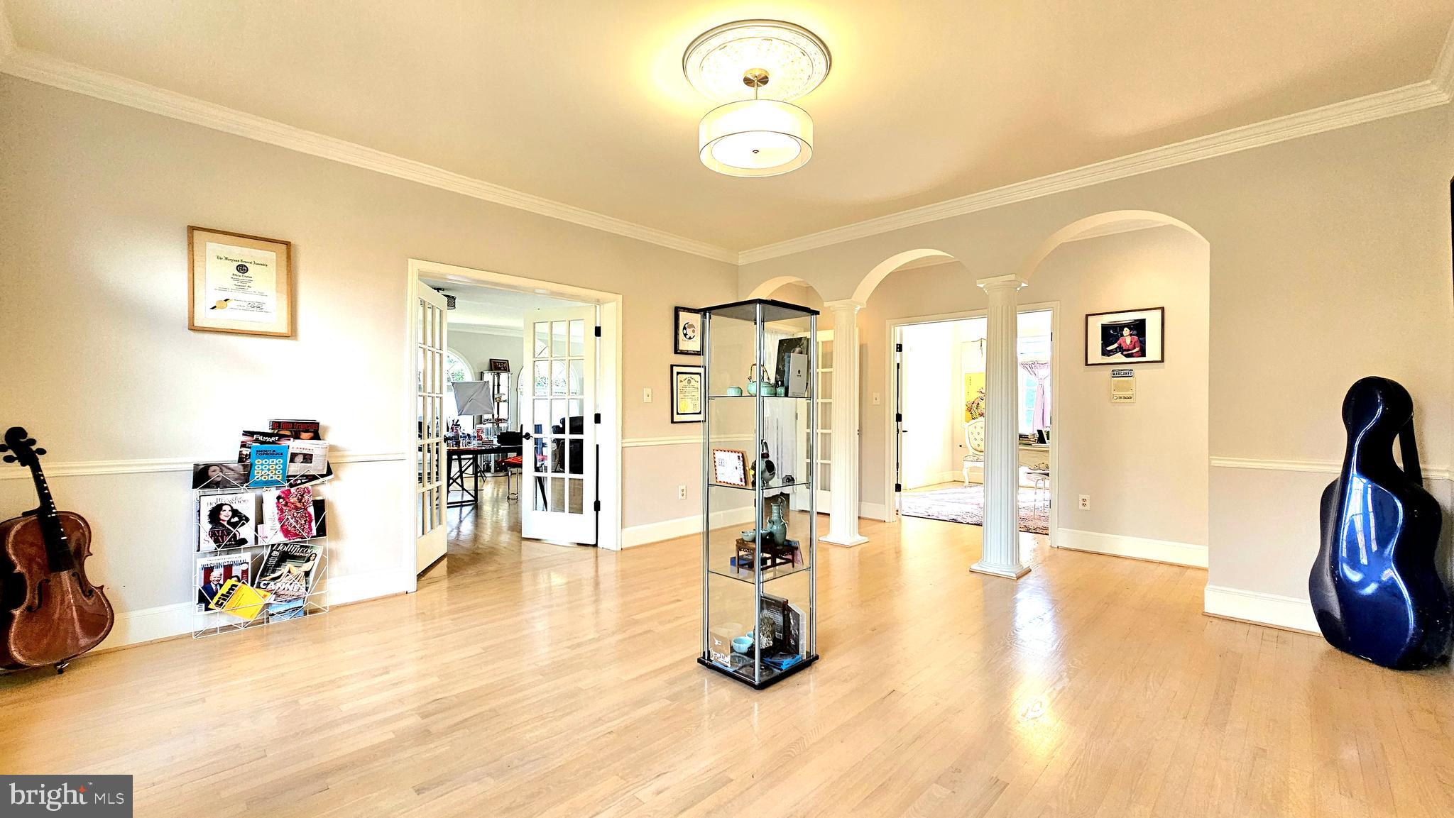 GRANBY WOODS - Residential