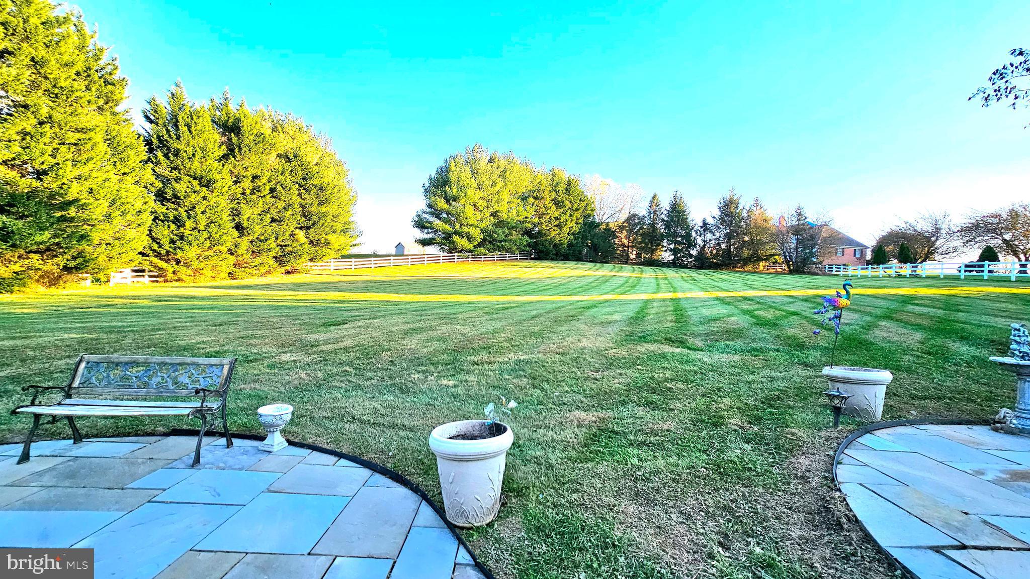 GRANBY WOODS - Residential