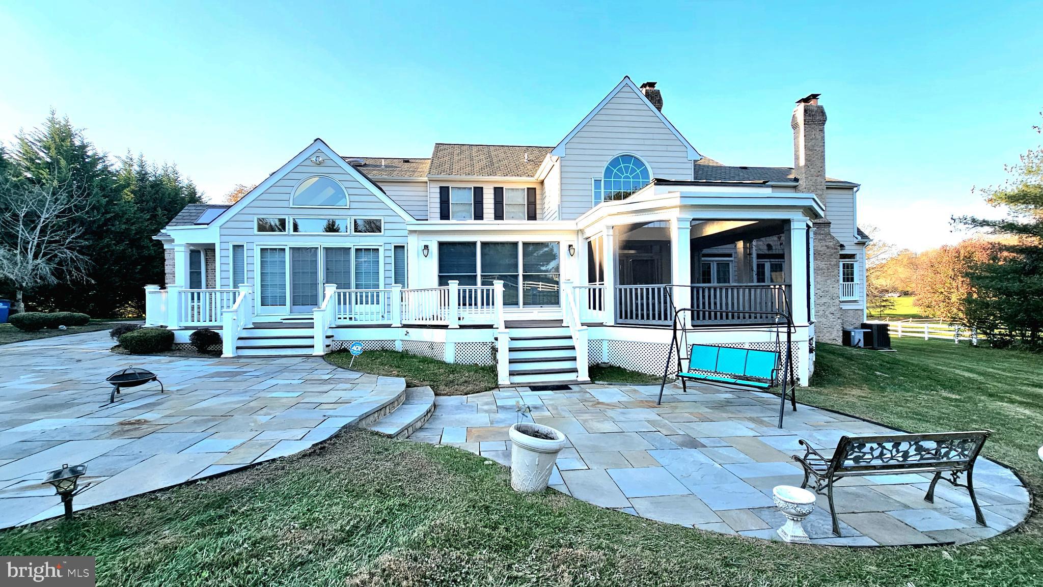 GRANBY WOODS - Residential