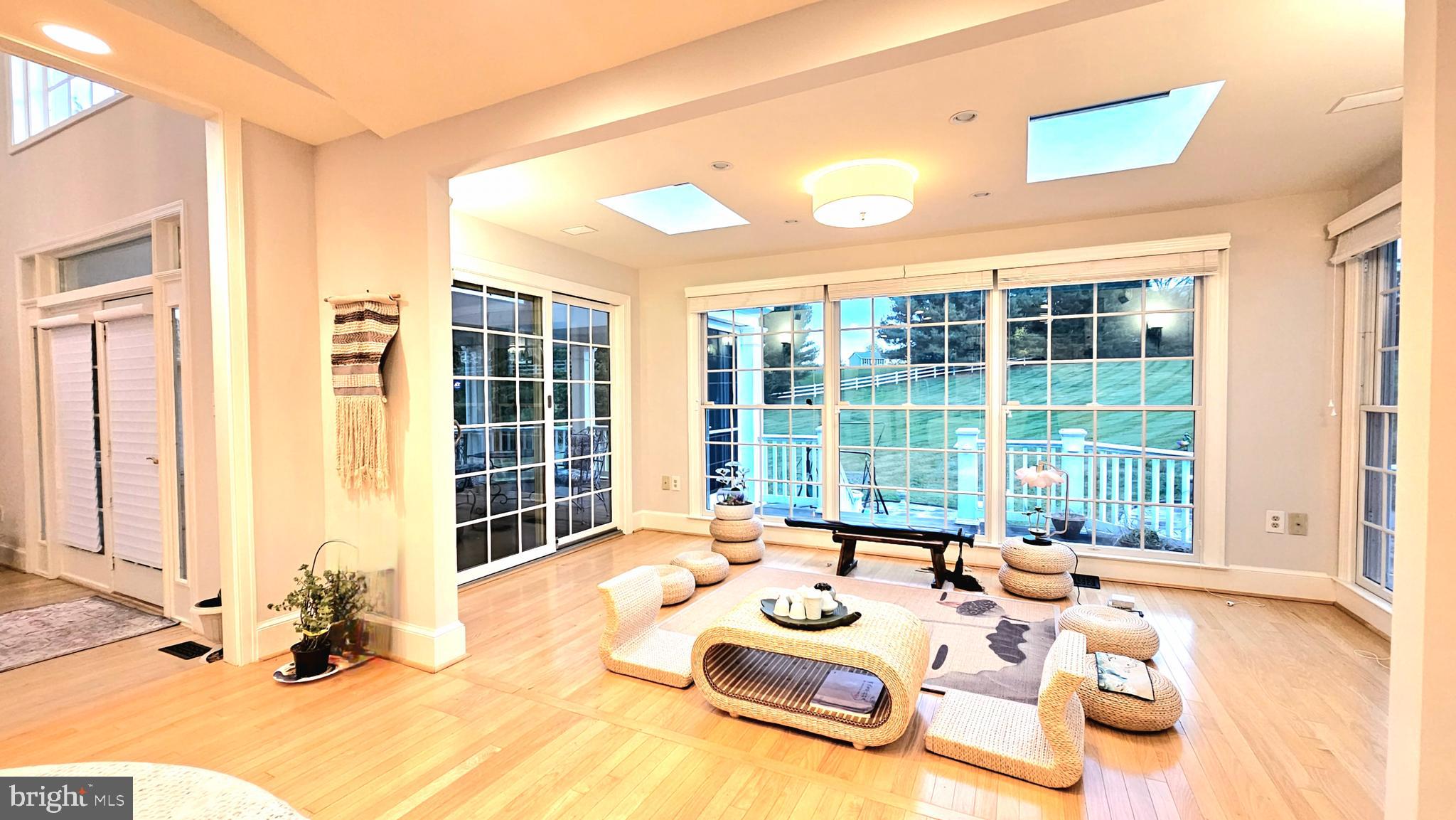 GRANBY WOODS - Residential