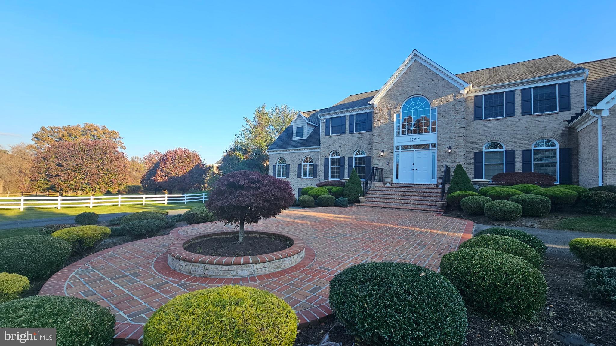 GRANBY WOODS - Residential