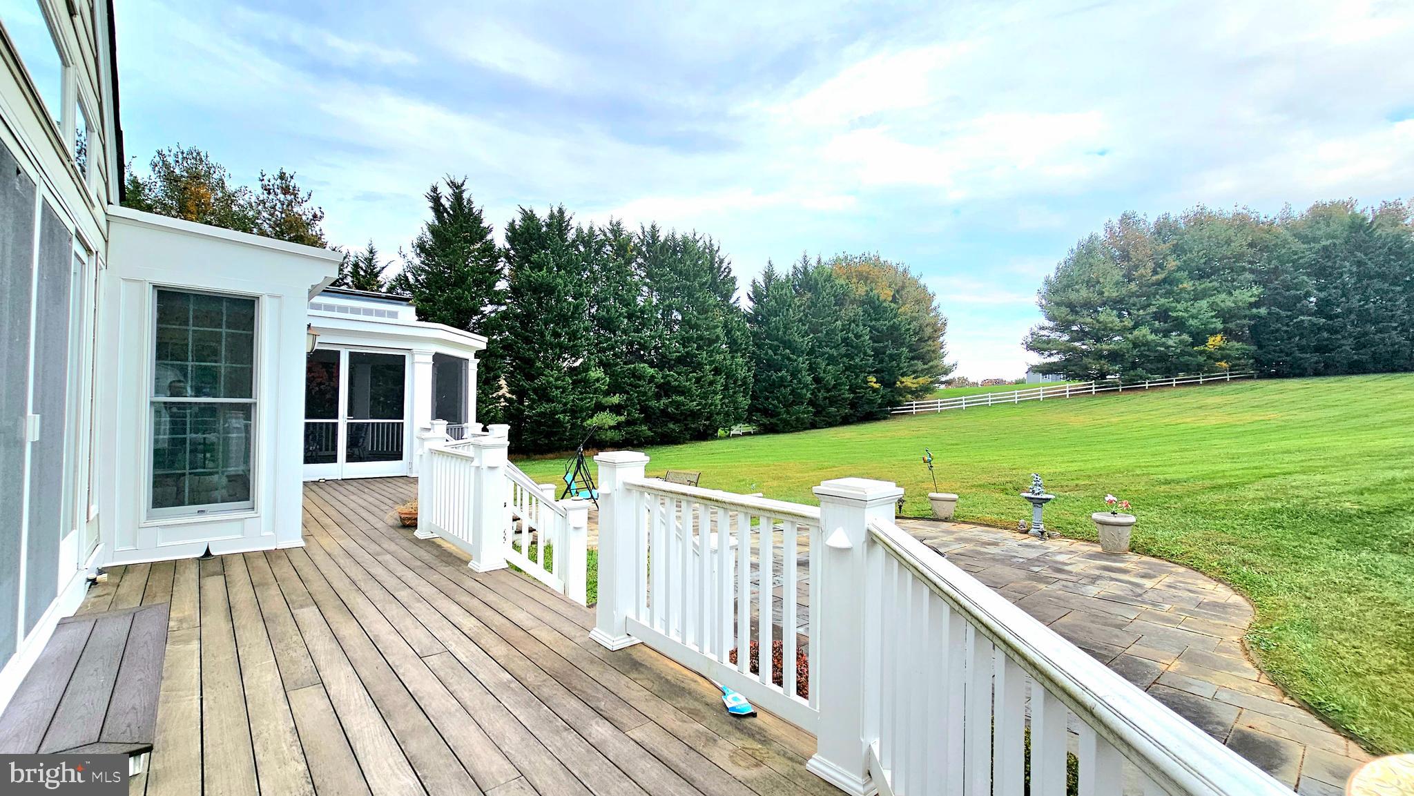 GRANBY WOODS - Residential