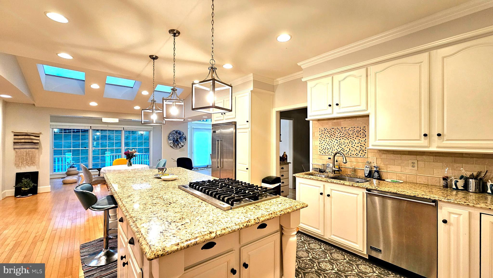 GRANBY WOODS - Residential