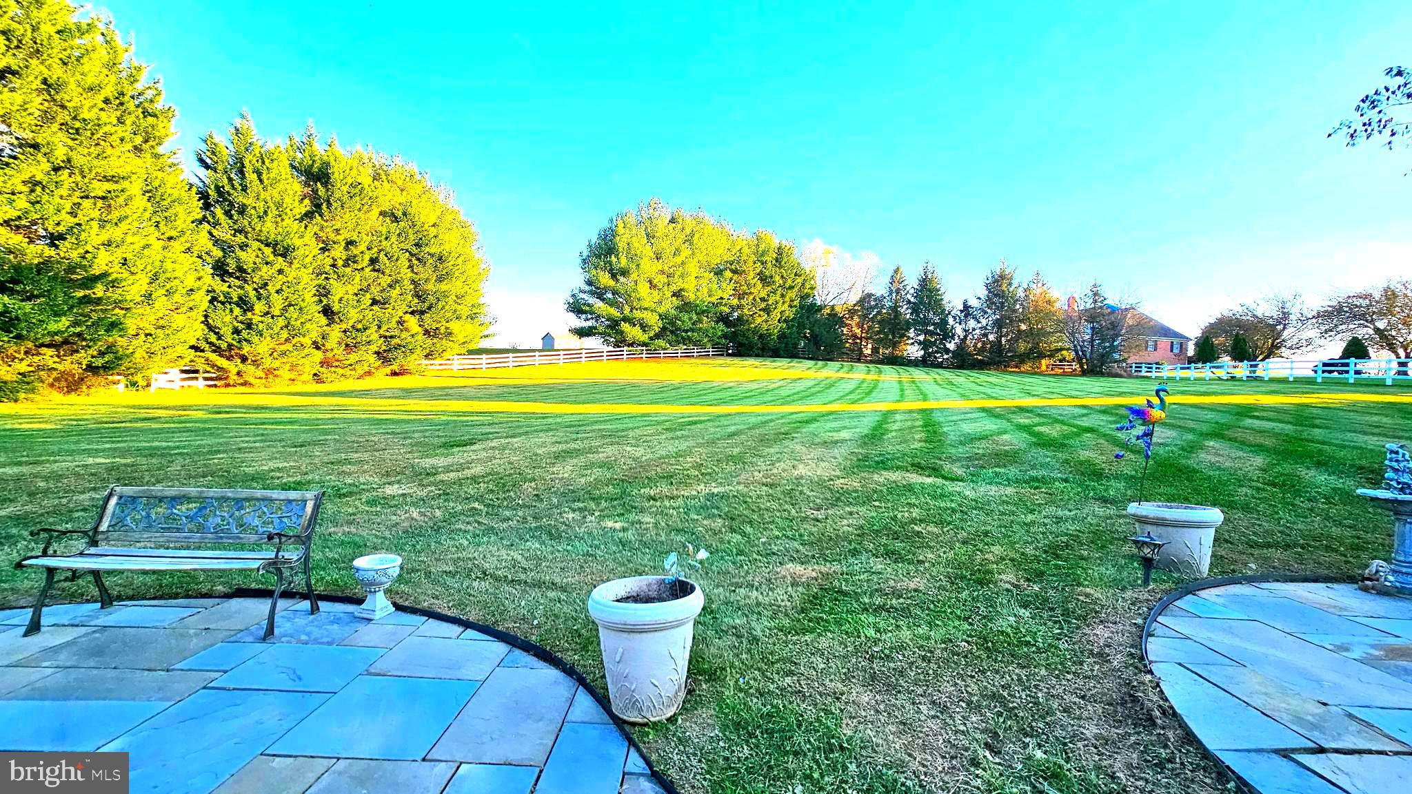 GRANBY WOODS - Residential