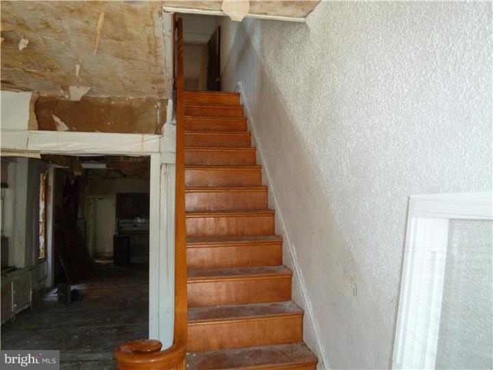 PHILADELPHIA (SOUTHWEST) - Residential