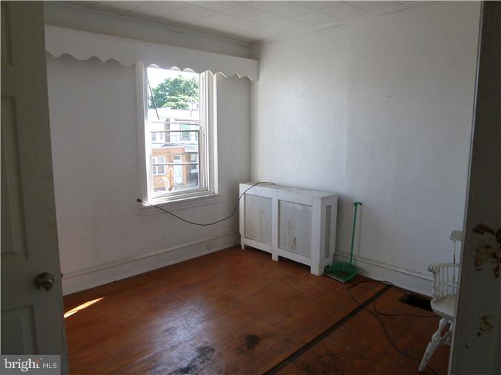 PHILADELPHIA (SOUTHWEST) - Residential