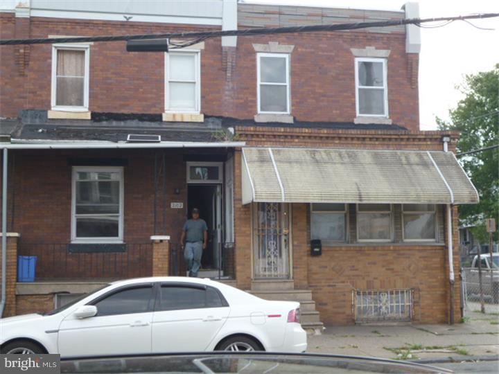 PHILADELPHIA (SOUTHWEST) - Residential