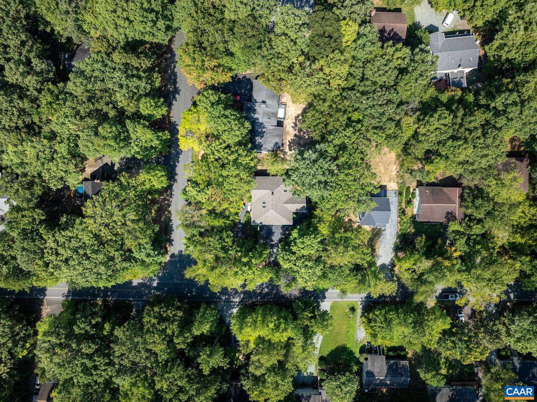 LAKE MONTICELLO - Residential