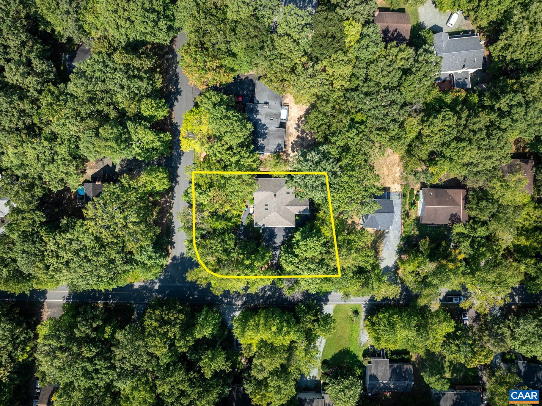 LAKE MONTICELLO - Residential