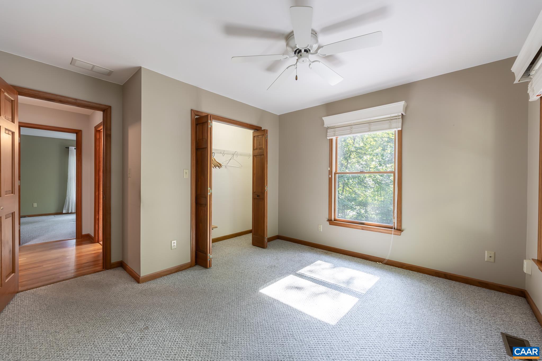 LAKE MONTICELLO - Residential