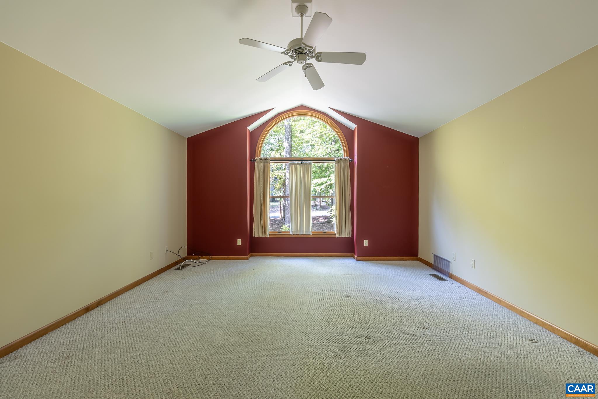 LAKE MONTICELLO - Residential