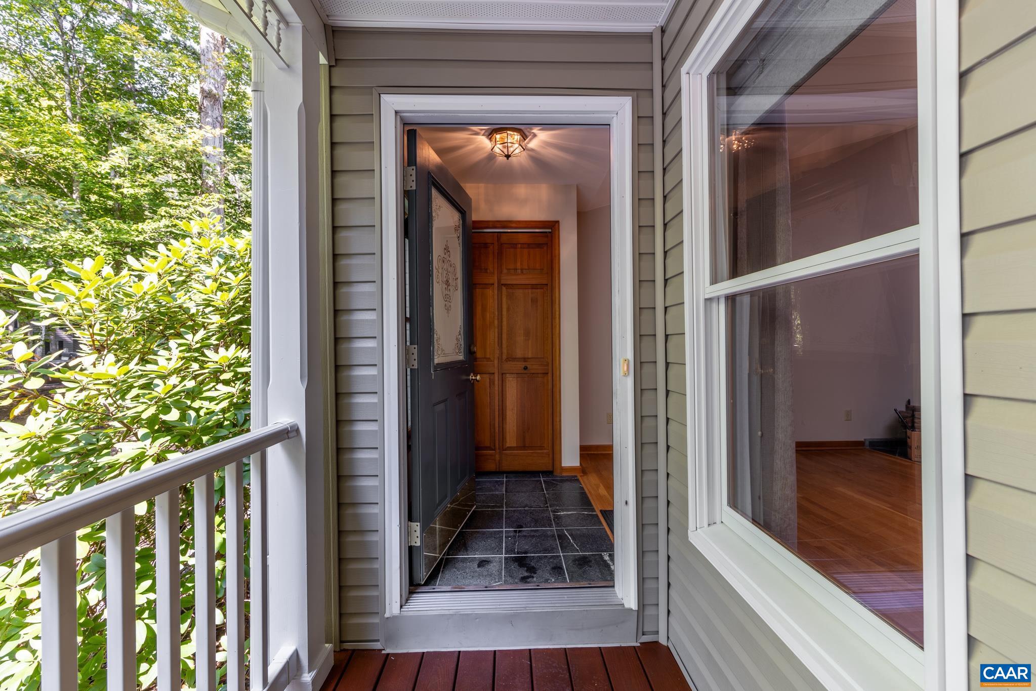 LAKE MONTICELLO - Residential