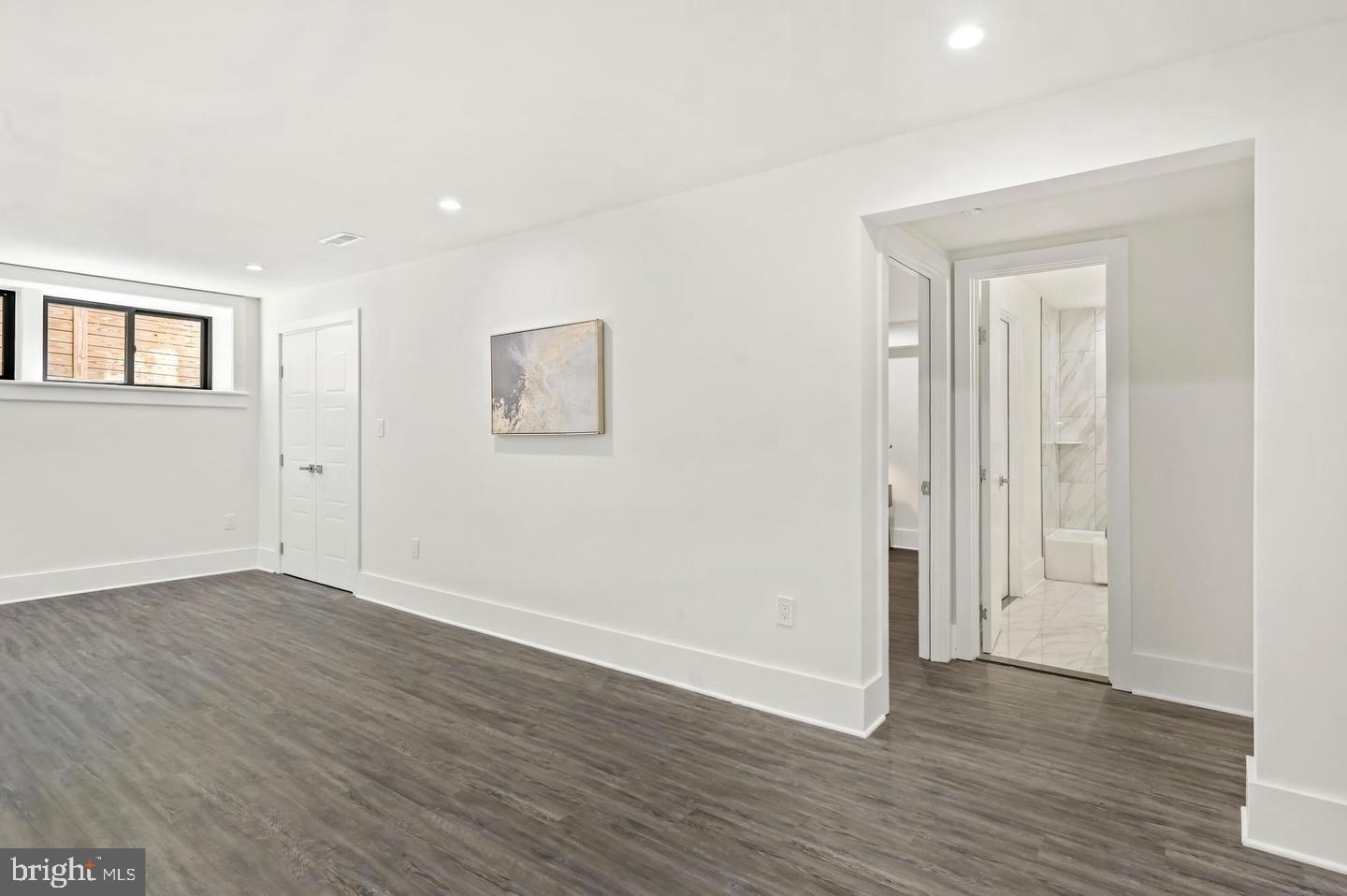 HIGH POINT - Residential