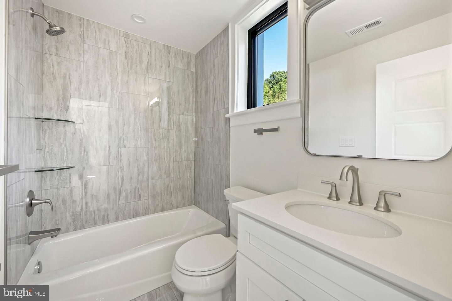 HIGH POINT - Residential