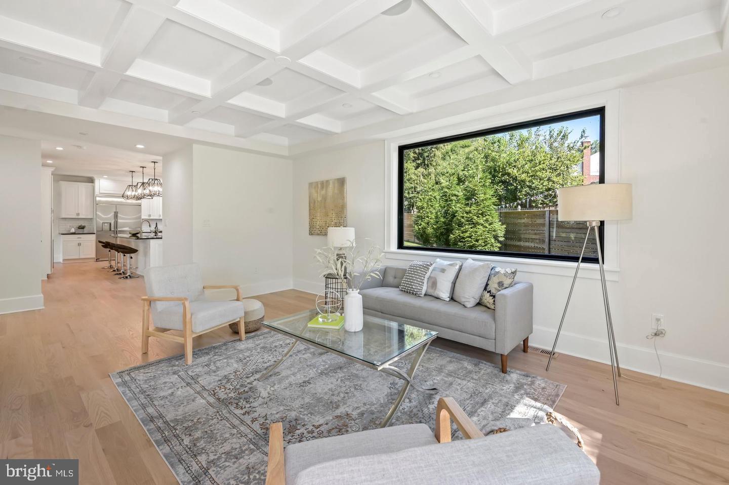 HIGH POINT - Residential