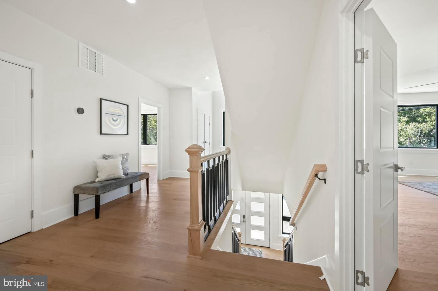 HIGH POINT - Residential