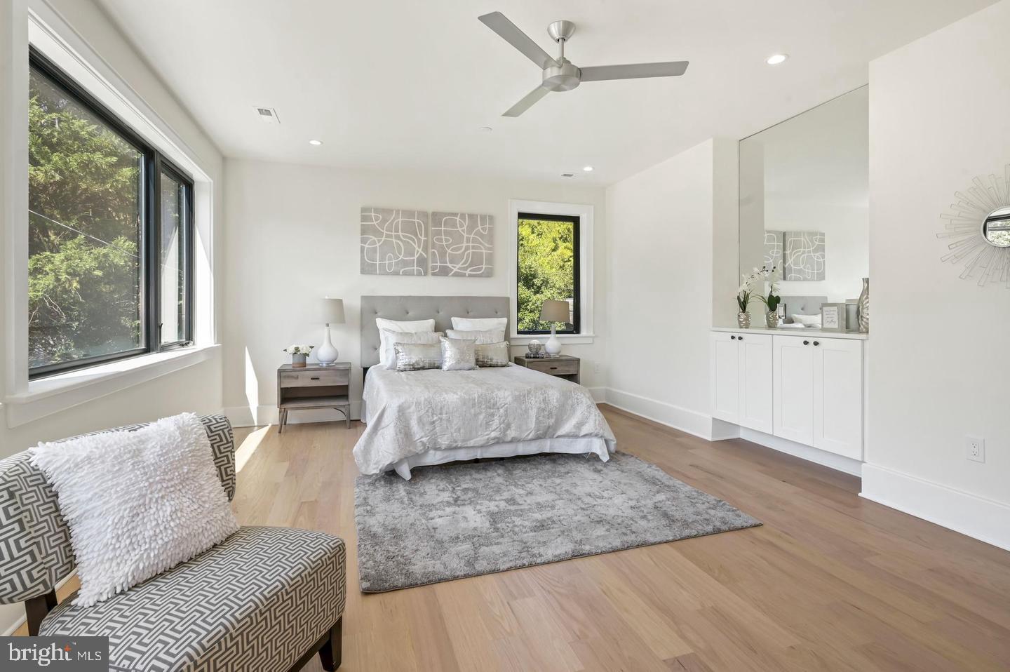 HIGH POINT - Residential