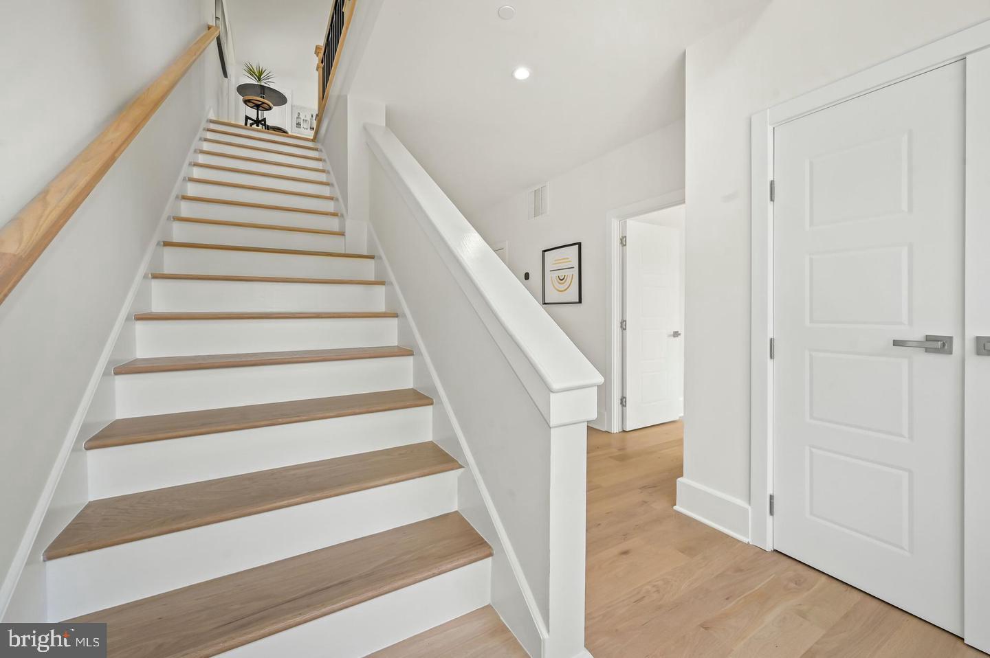 HIGH POINT - Residential