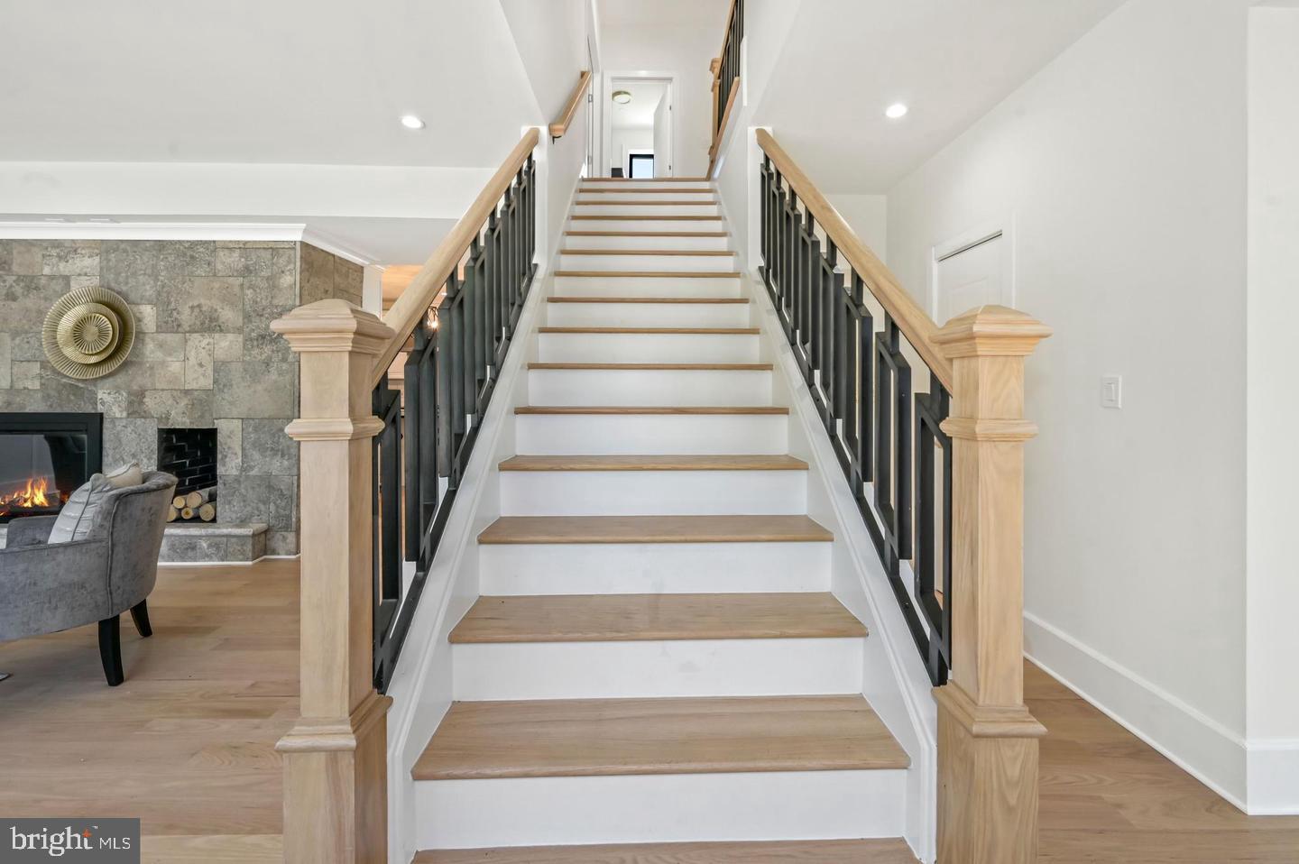 HIGH POINT - Residential