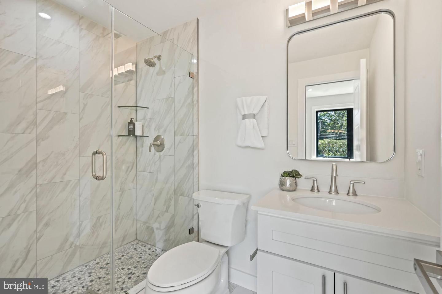 HIGH POINT - Residential