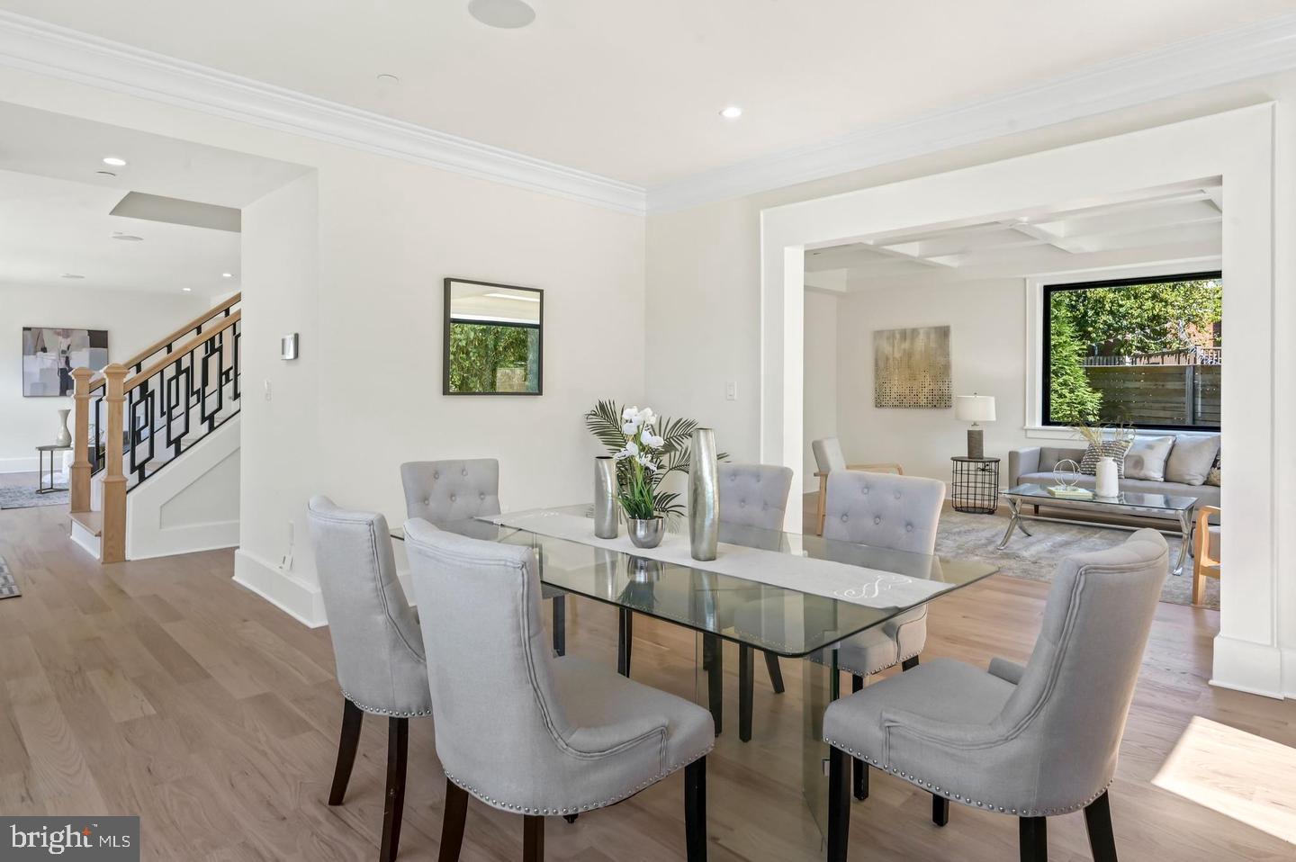 HIGH POINT - Residential