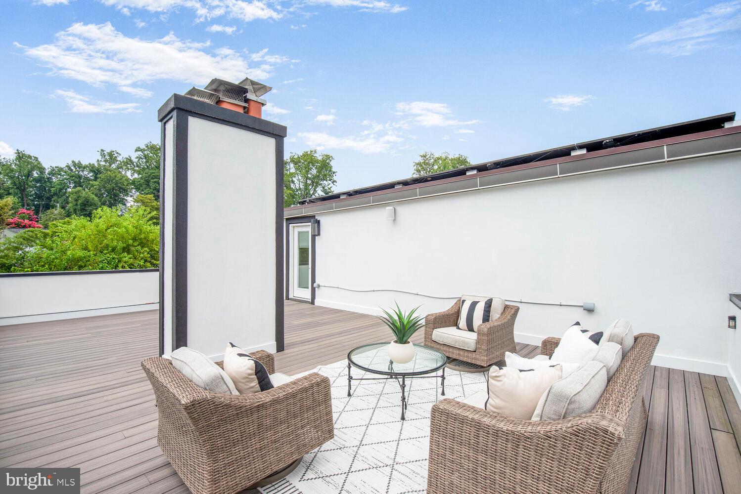 HIGH POINT - Residential