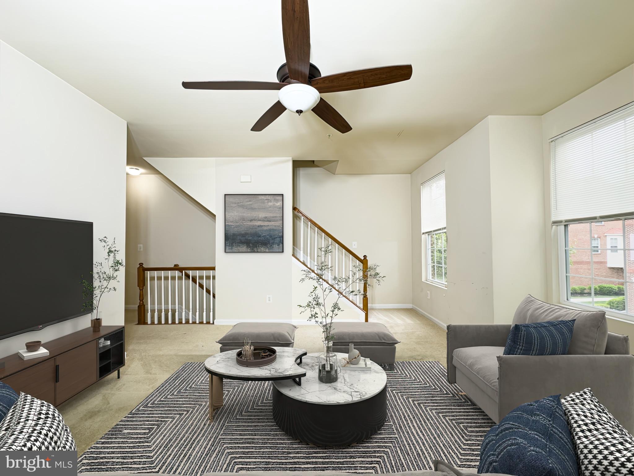 CHELSEA MANOR - Residential