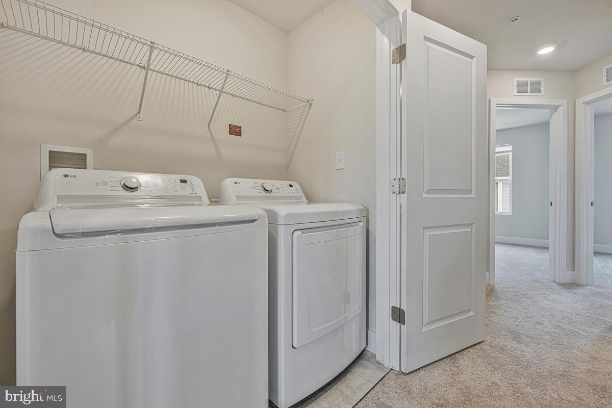 ANDERSON HEIGHTS - Residential Lease