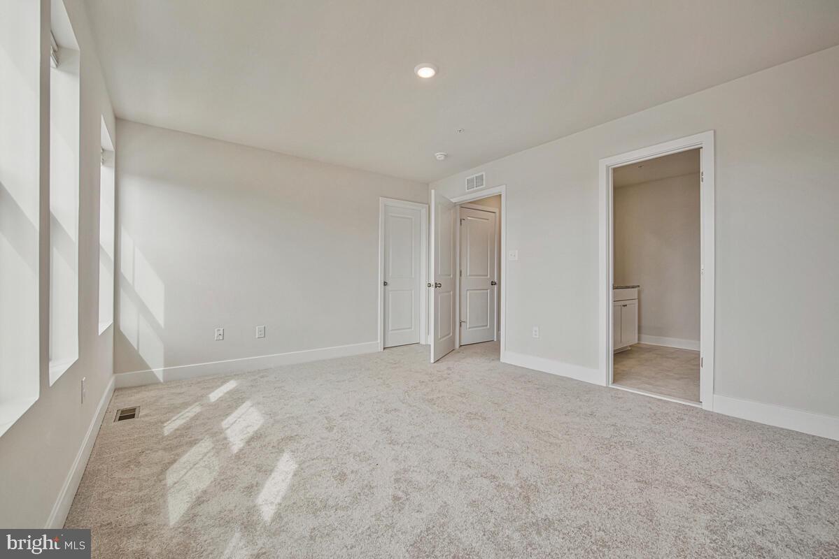 ANDERSON HEIGHTS - Residential Lease