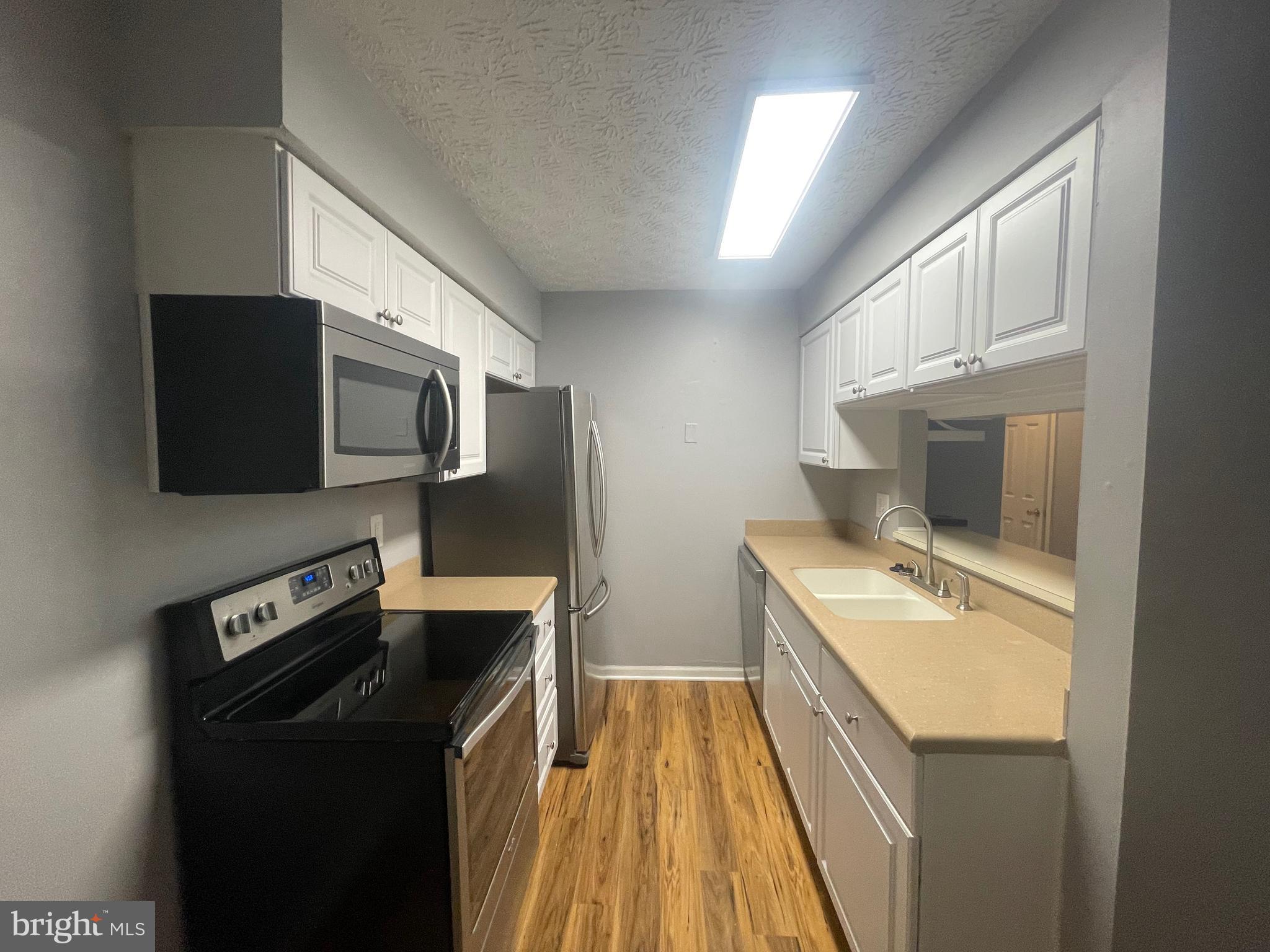 ROCKBURN COMMONS - Residential Lease