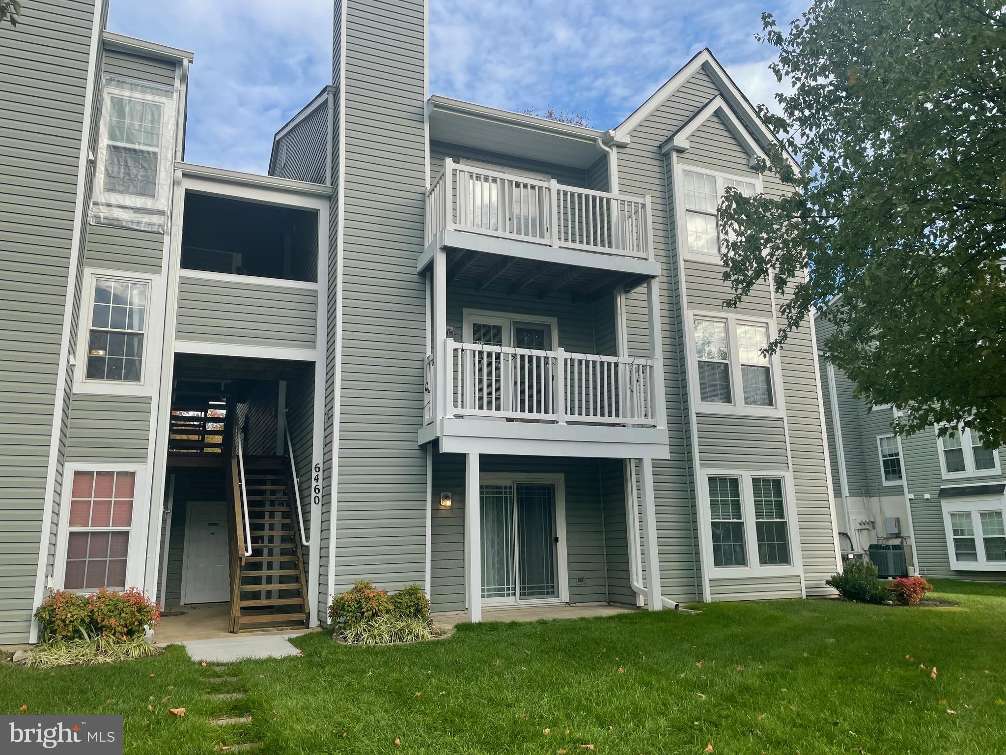 ROCKBURN COMMONS - Residential Lease