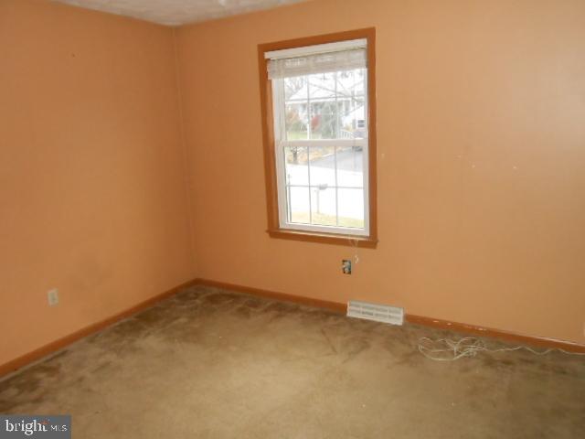 HALL ESTATES - Residential