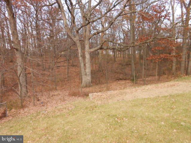 HALL ESTATES - Residential