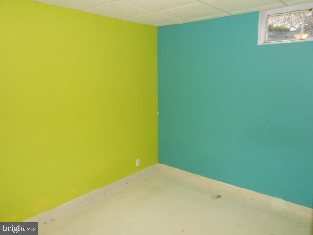 HALL ESTATES - Residential