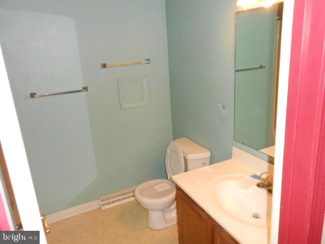 HALL ESTATES - Residential