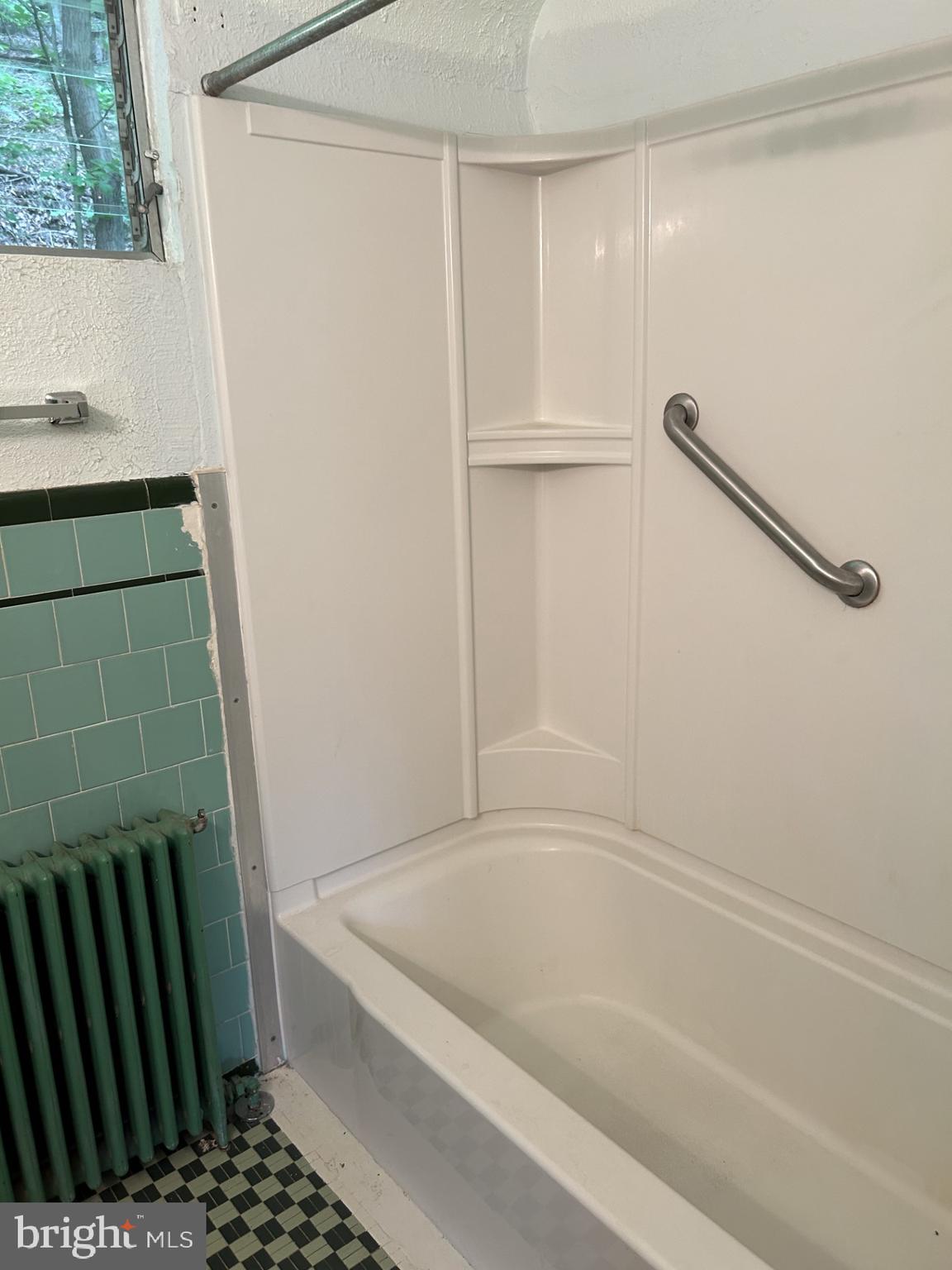 GLEN ARM - Residential