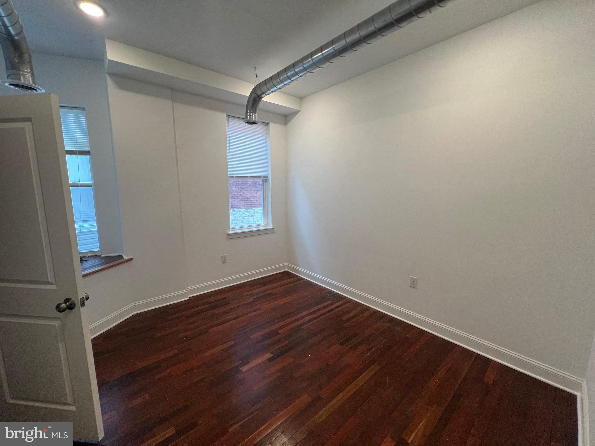 STRAWBERRY MANSION - Residential Lease