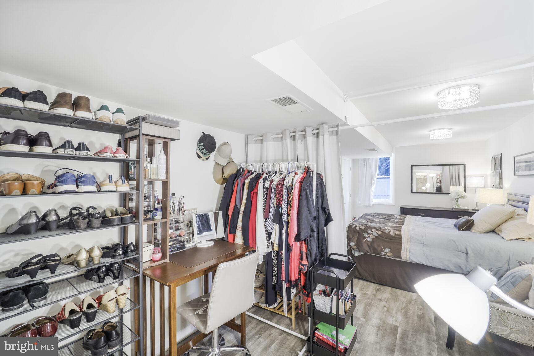 NORTHWOOD PARK - Residential