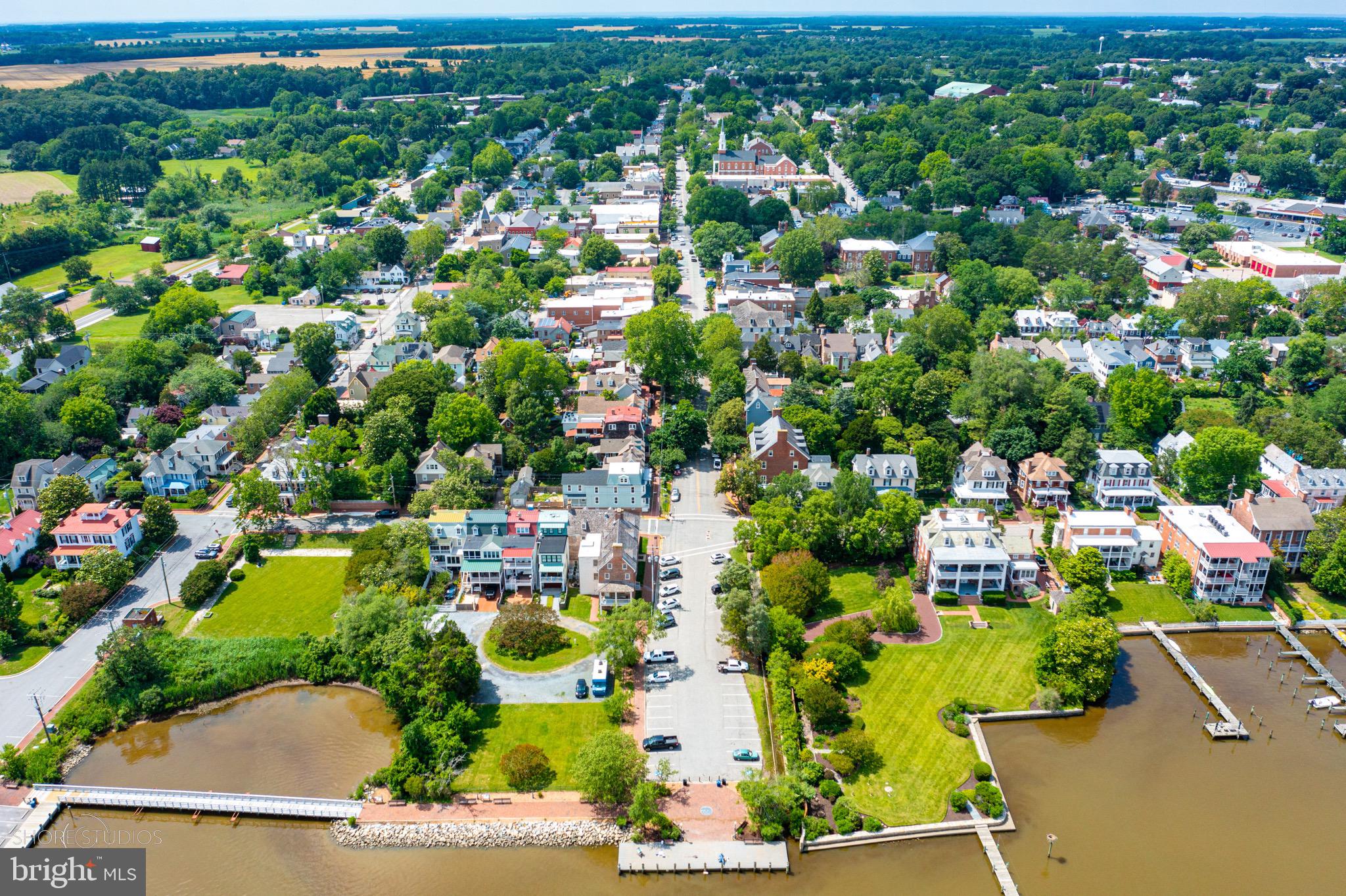 COVENTRY FARMS - Residential